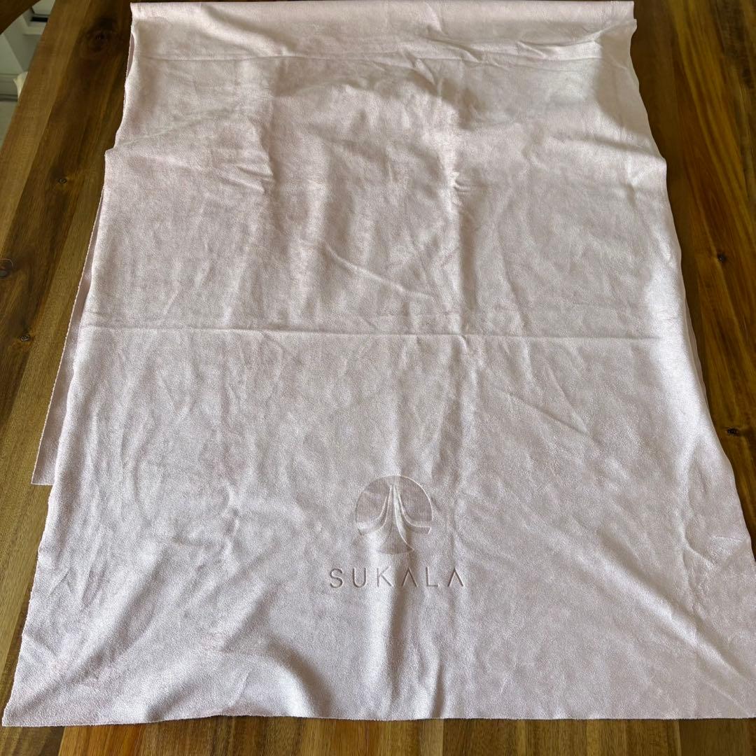 スカーラ　ヨガウェアサイズ上下+ヨガマット２枚(1枚LAVA)