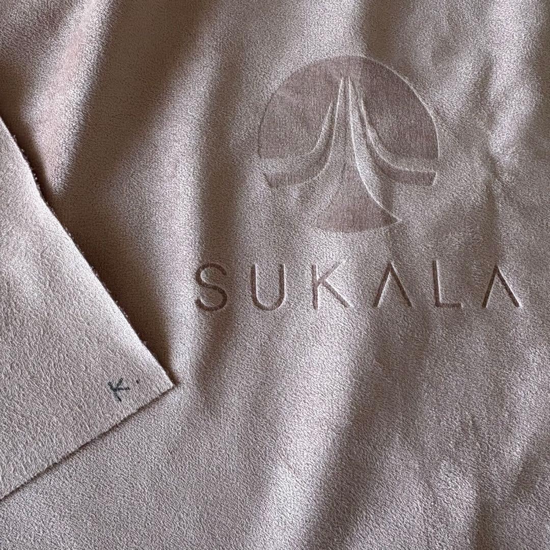 スカーラ　ヨガウェアサイズ上下+ヨガマット２枚(1枚LAVA)