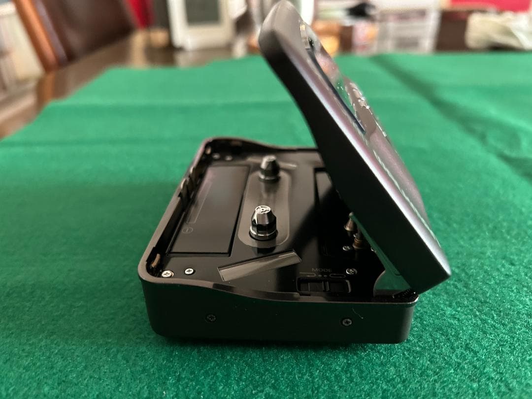 【ジャンク】SONY DD QUARTZ WALKMAN WM-DD9