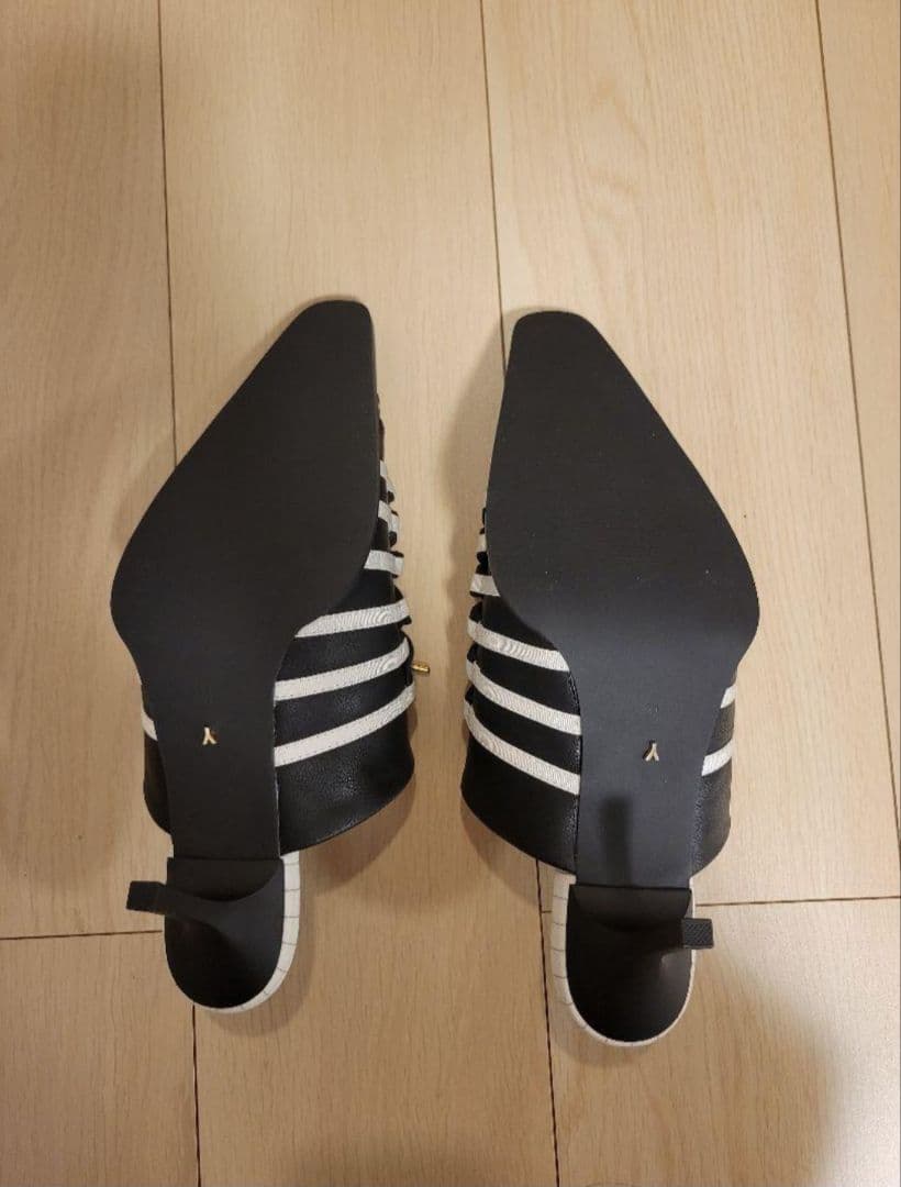 新品☆ YELLO スニーカー ミュール XL