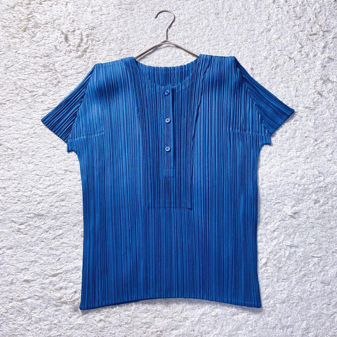 プリーツプリーズ　イッセイミヤケ　クルーネックカットソー　ブルー　size3