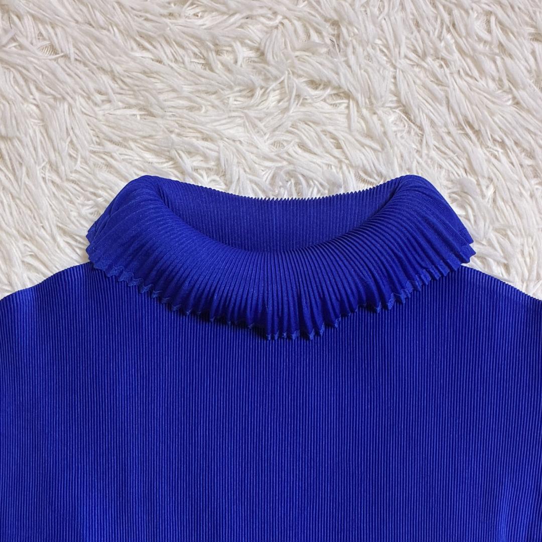 【美品】ISSEI　MIYAKE　プリーツプリーズ　タートルネック　半袖シャツ