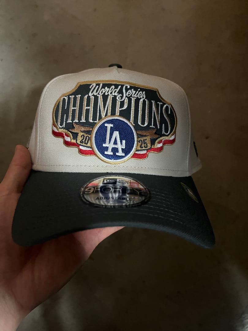オ*）様 2025年ワールドシリーズチャンピオンキャップ