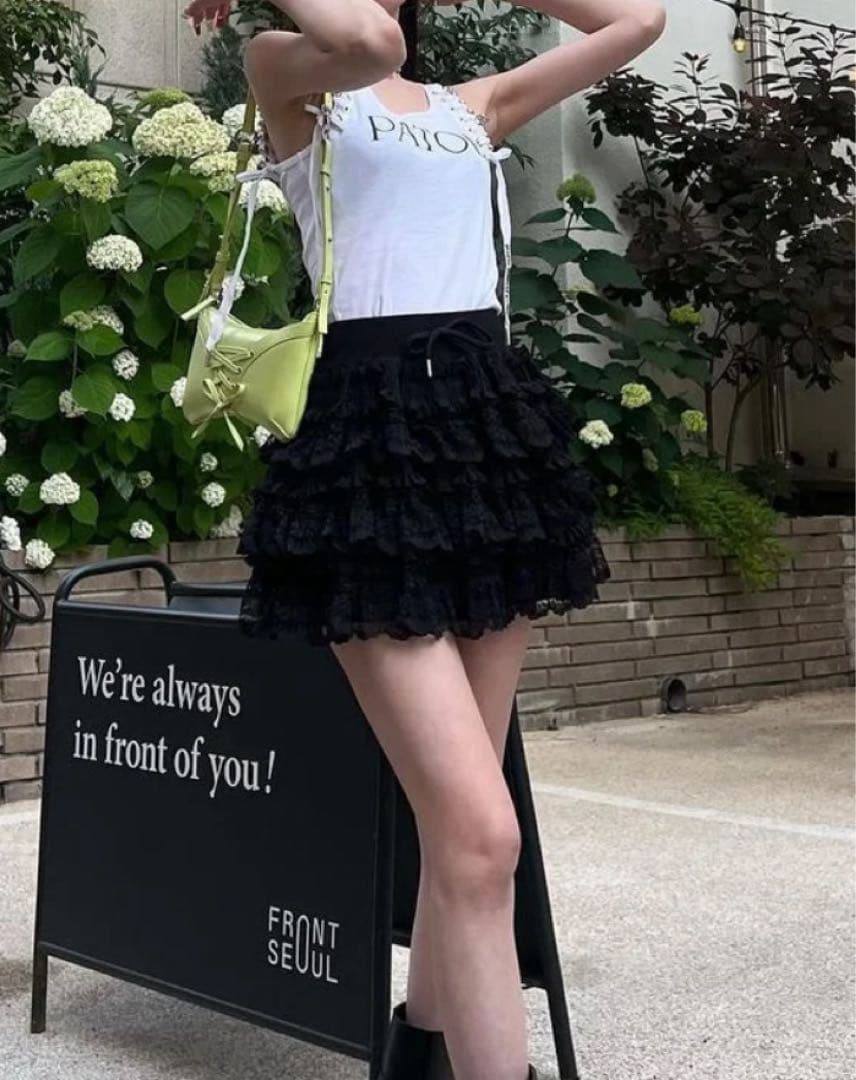 【美品】（ダーリッチ） ボリュームレースフレアミニスカート