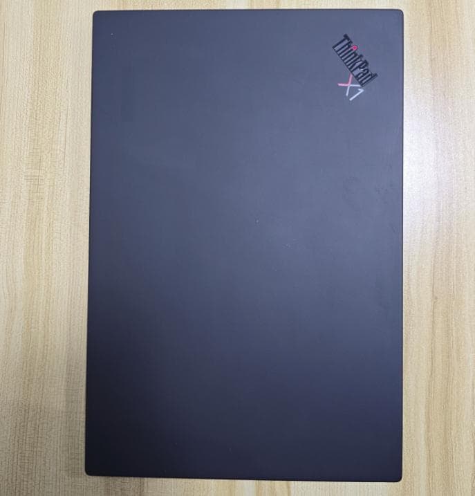 ThinkPad X1 Crabon 第10世代i7 16G/SSD512GB