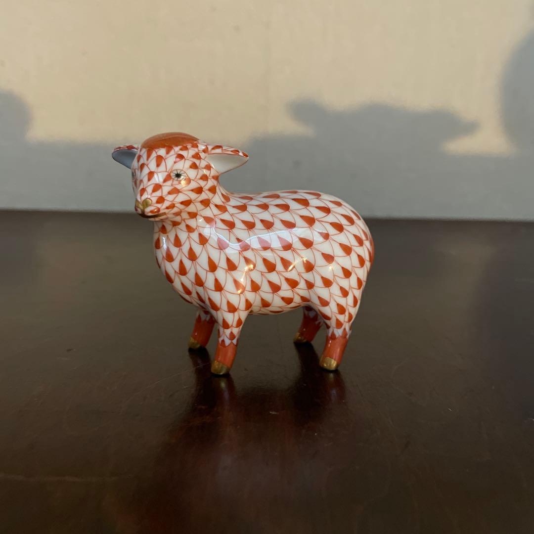 ヘレンド　フィギュリン　羊