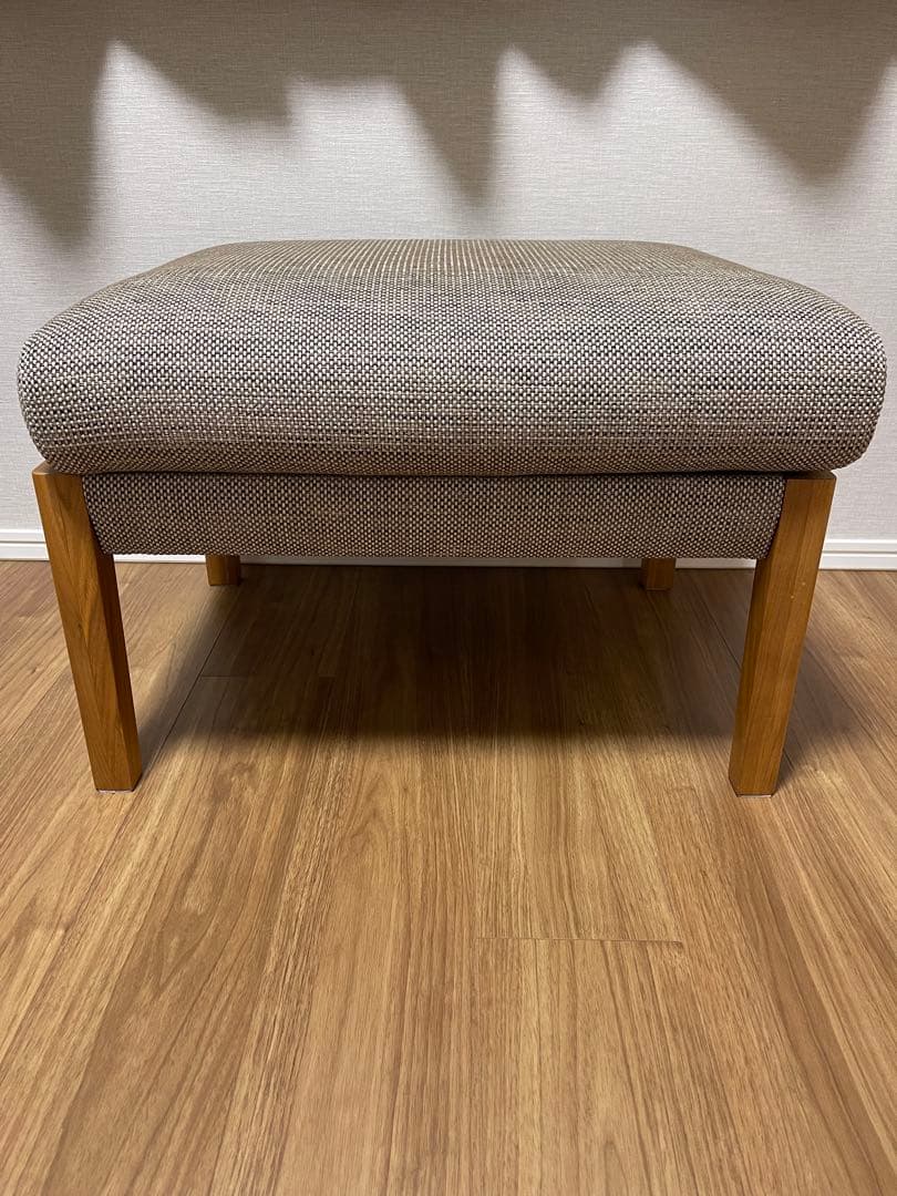 カリモク　WU45シリーズ　スツール　オットマン ウォールナット材　1脚