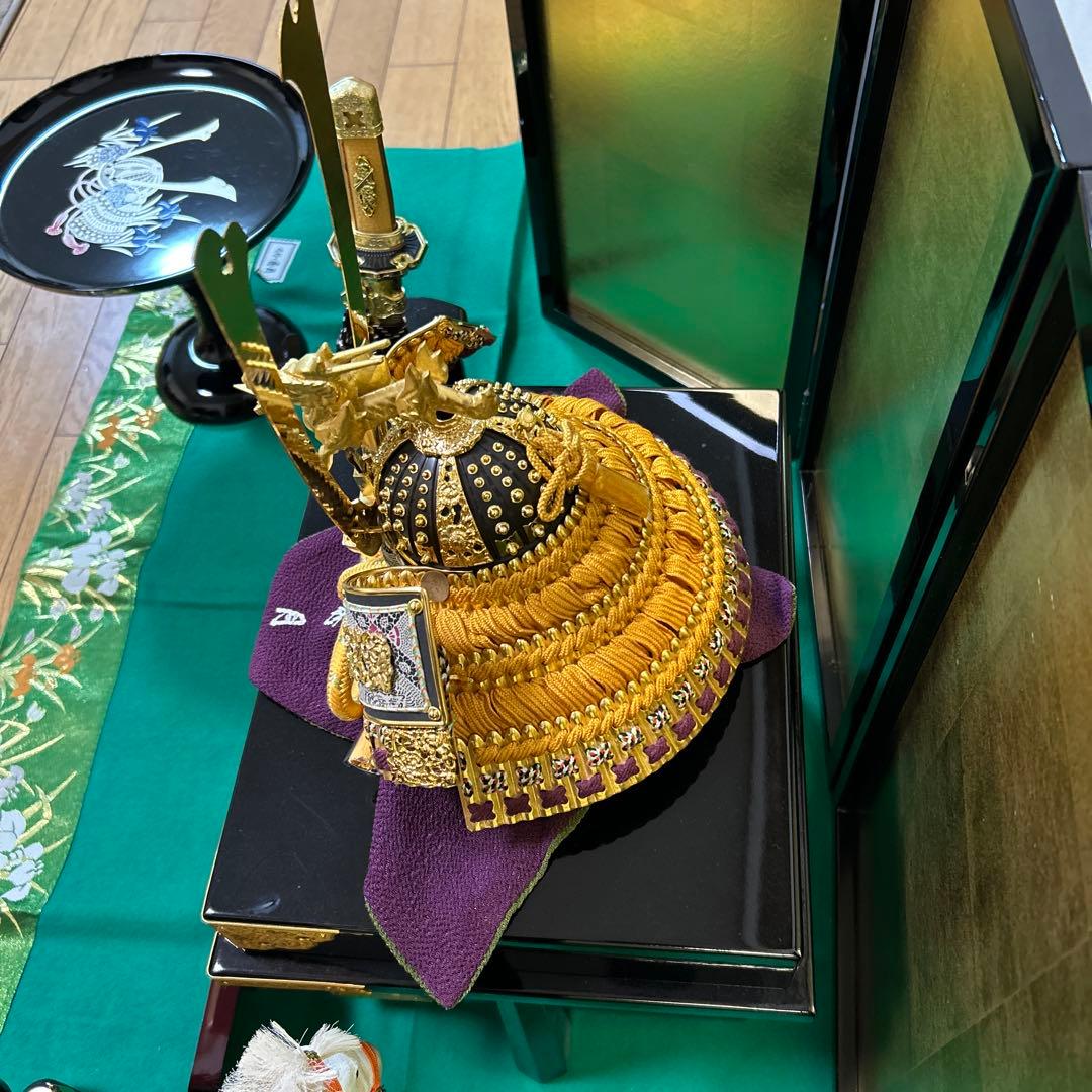 【美品】五月人形　兜飾り　本金箔押兜　本金箔屏風　秀月謹製