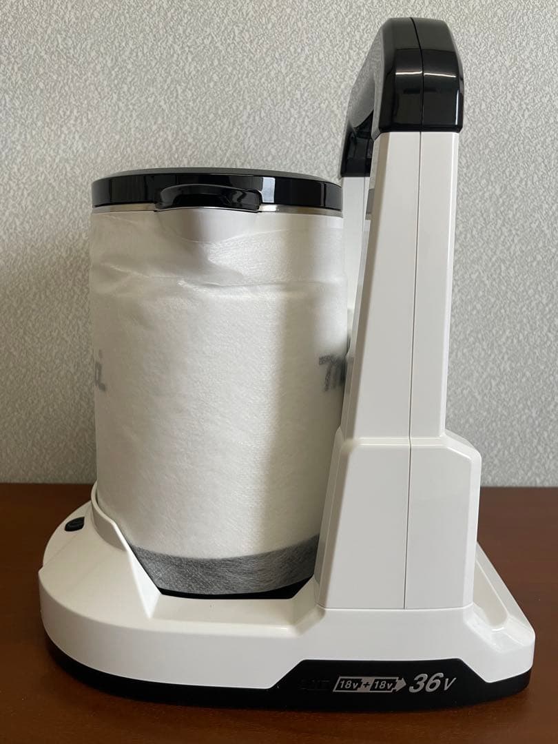 マキタ　３６V充電式ケトル　KT360DZW　白色　本体のみ
