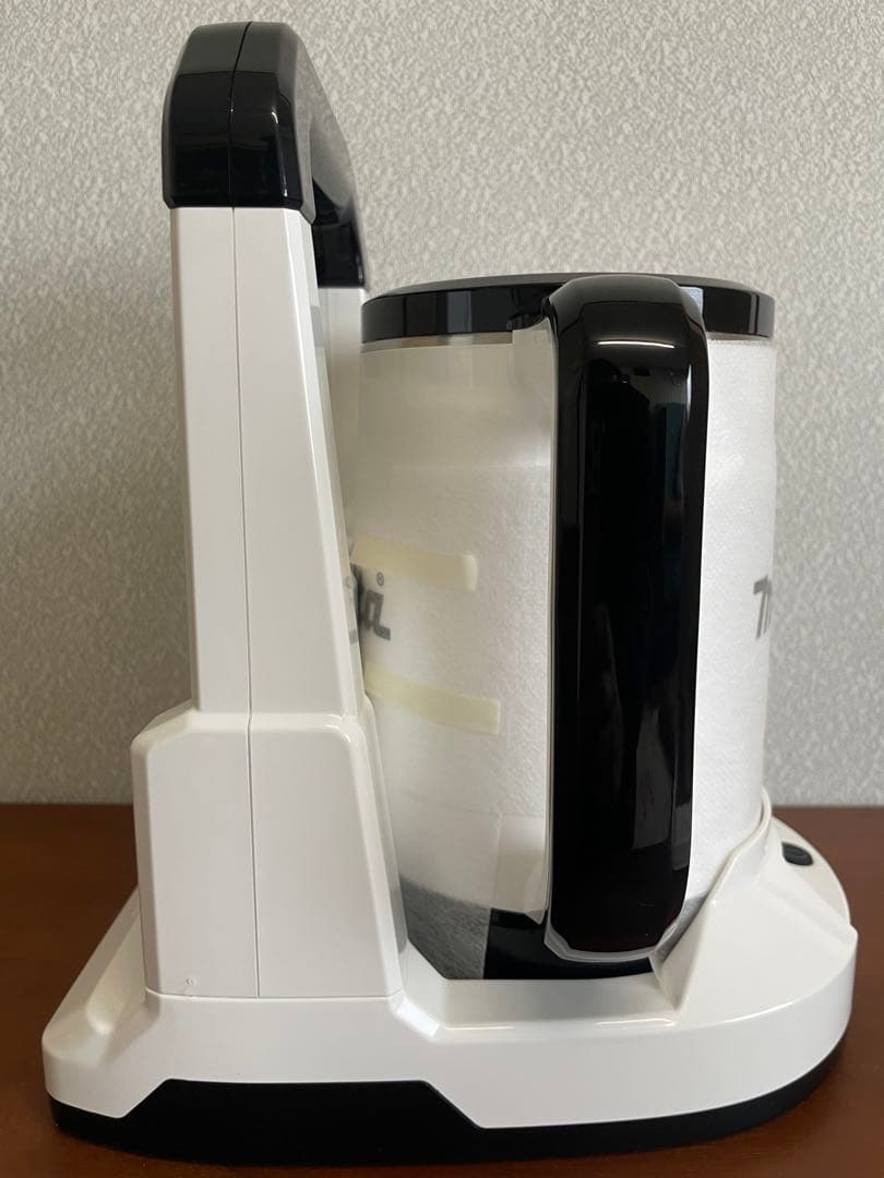 マキタ　３６V充電式ケトル　KT360DZW　白色　本体のみ