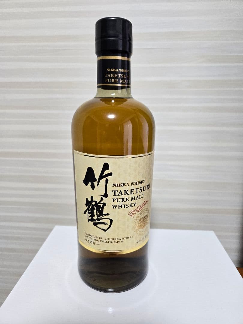 竹鶴ピュアモルトウイスキー 700ml 43%