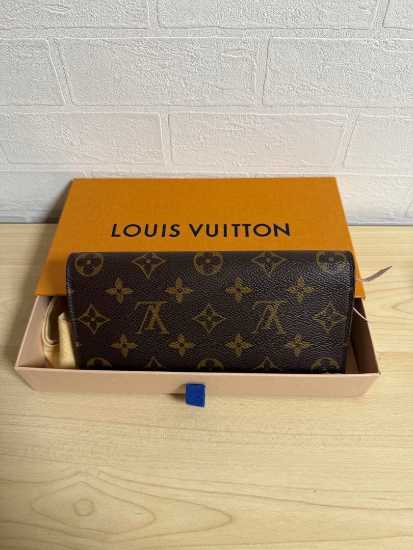 ルイヴィトン ポルトフォイユ エミリー モノグラム×ピンク