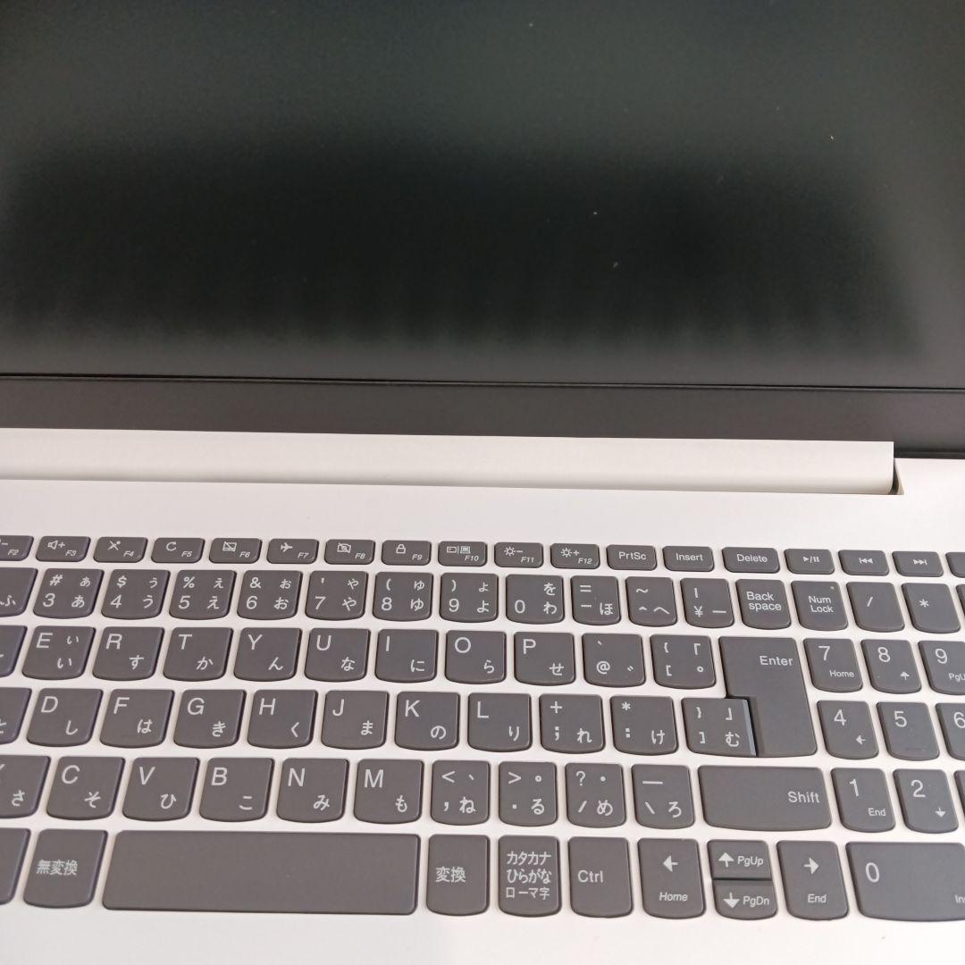 Lenovo Ideapad 330 ノートパソコン　ホワイト　白