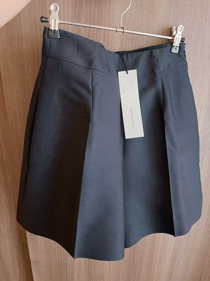 新品未使用タグ付き KEINA RITA ネイビー ショートパンツ 38