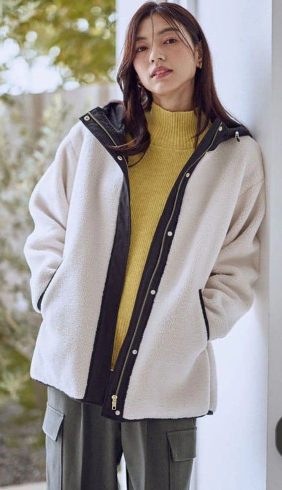 今期未使用【LEE掲載】anyオンワード樫山ボアコートＬ白☓黒