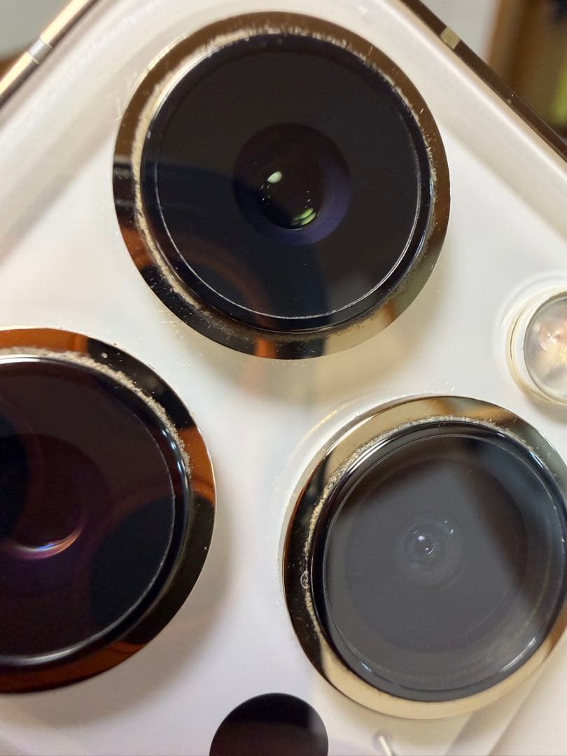 Apple iPhone 13 Pro 256GB、SIMフリー、ゴールド