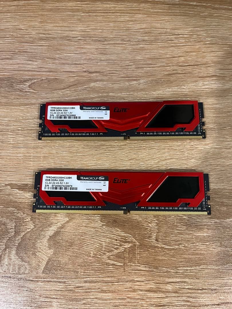 メモリー Team DDR4 3200MHz PC4-25600 8GB x2