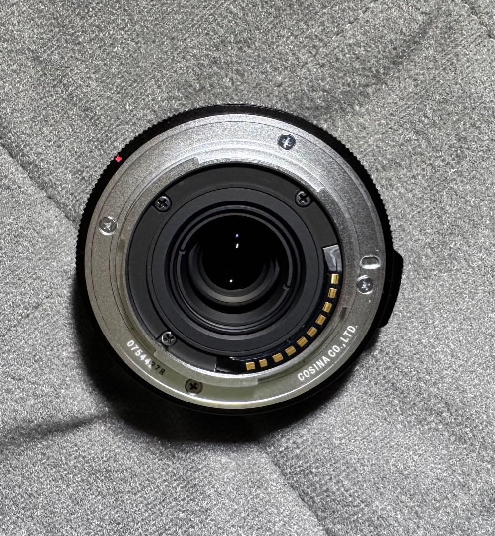 【ほぼ新品】　Voigtländer Ultron 27mm F2 Xマウント