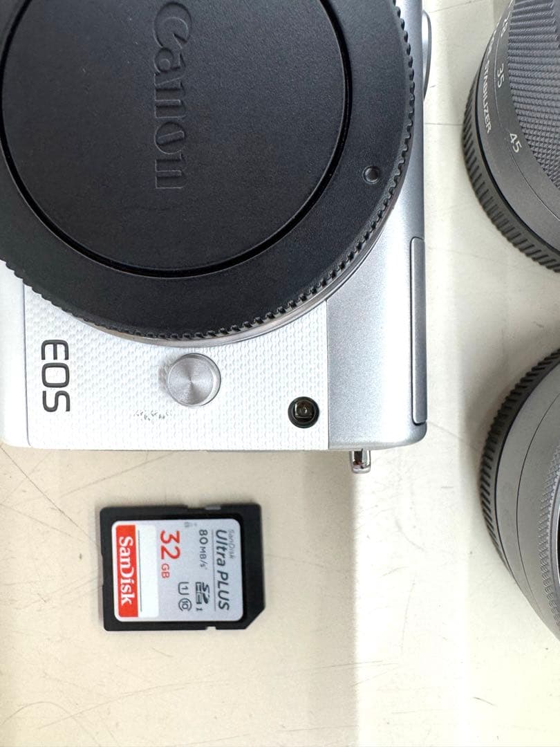 Canon EOS M100 ミラーレスカメラセット