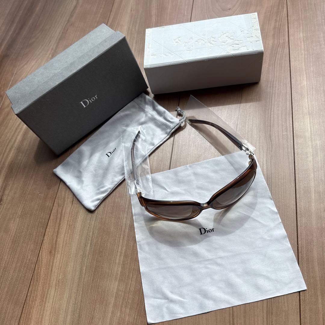Dior レディースサングラス