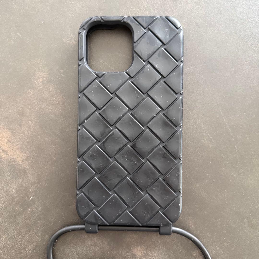 iPhone13ProMaxボッテガケース