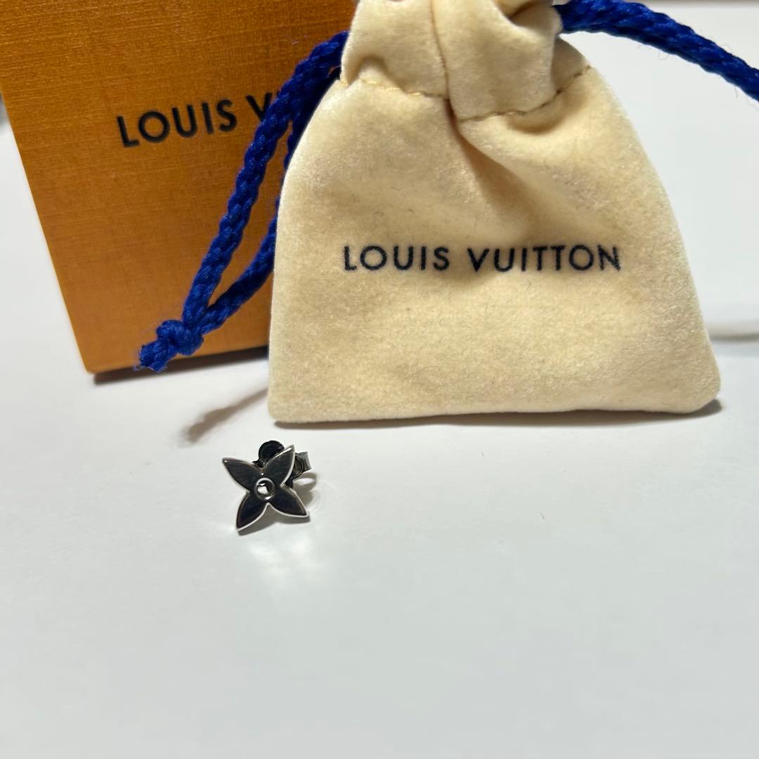 LOUIS VUITTON ピアス3点