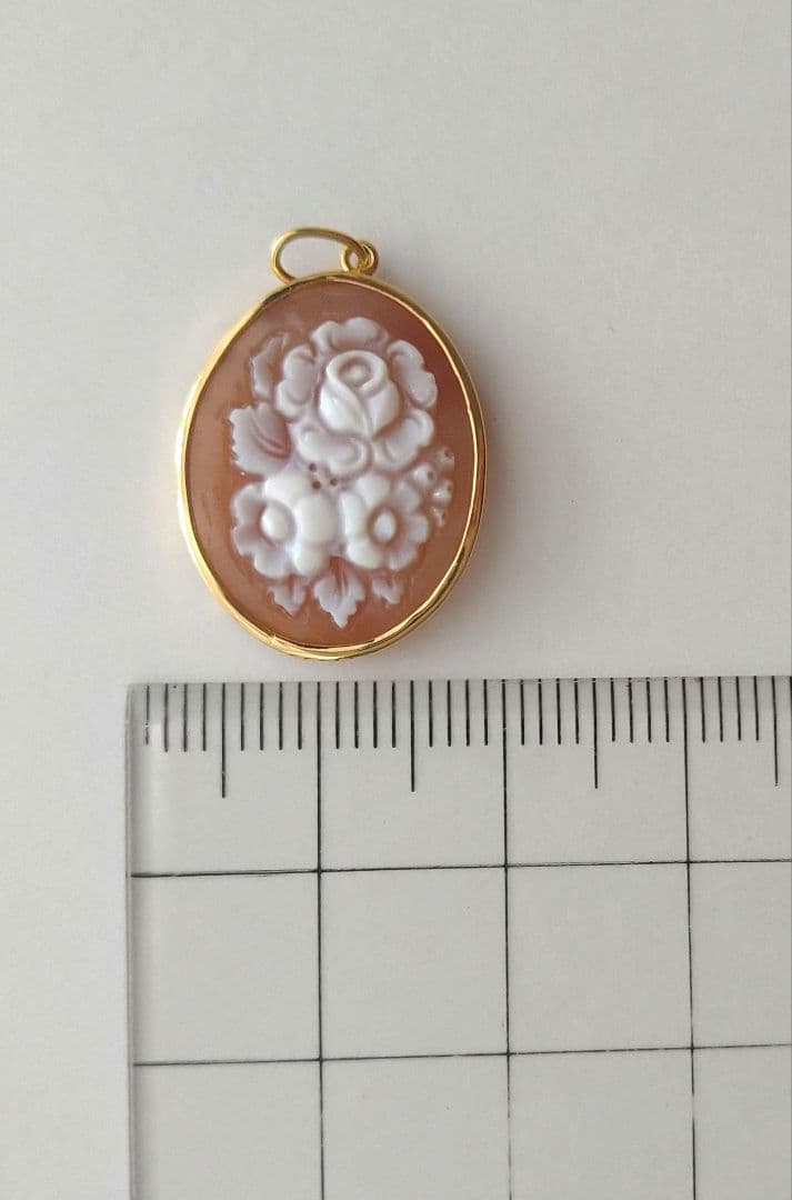 agete　アガット　K18カメオチャーム