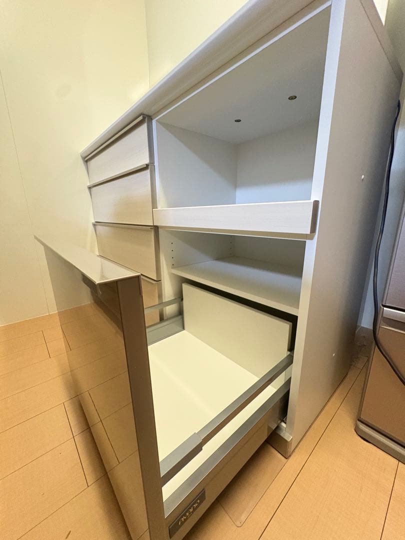 綾野製作所　140㎝幅　食器棚（カップボード）