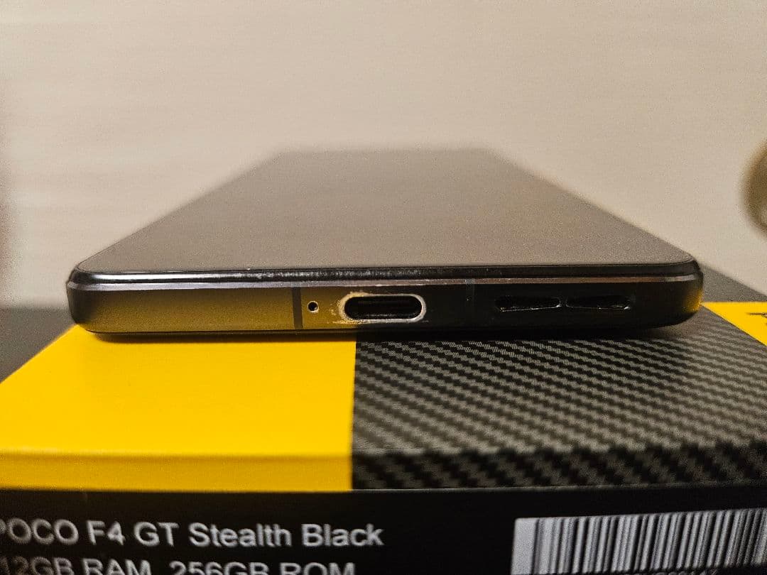 POCO F4 GT 256G 動作品