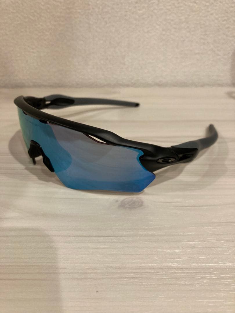 オークリー RADAR EV(未使用品/偏光レンズ)