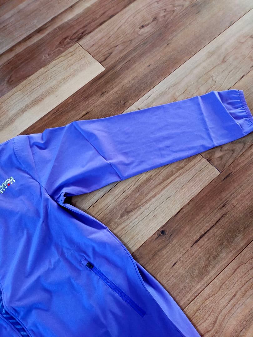 ふ*こ様 世界陸上東京2025 公式　 ウインドブレーカー　 アシックス　 ジャ