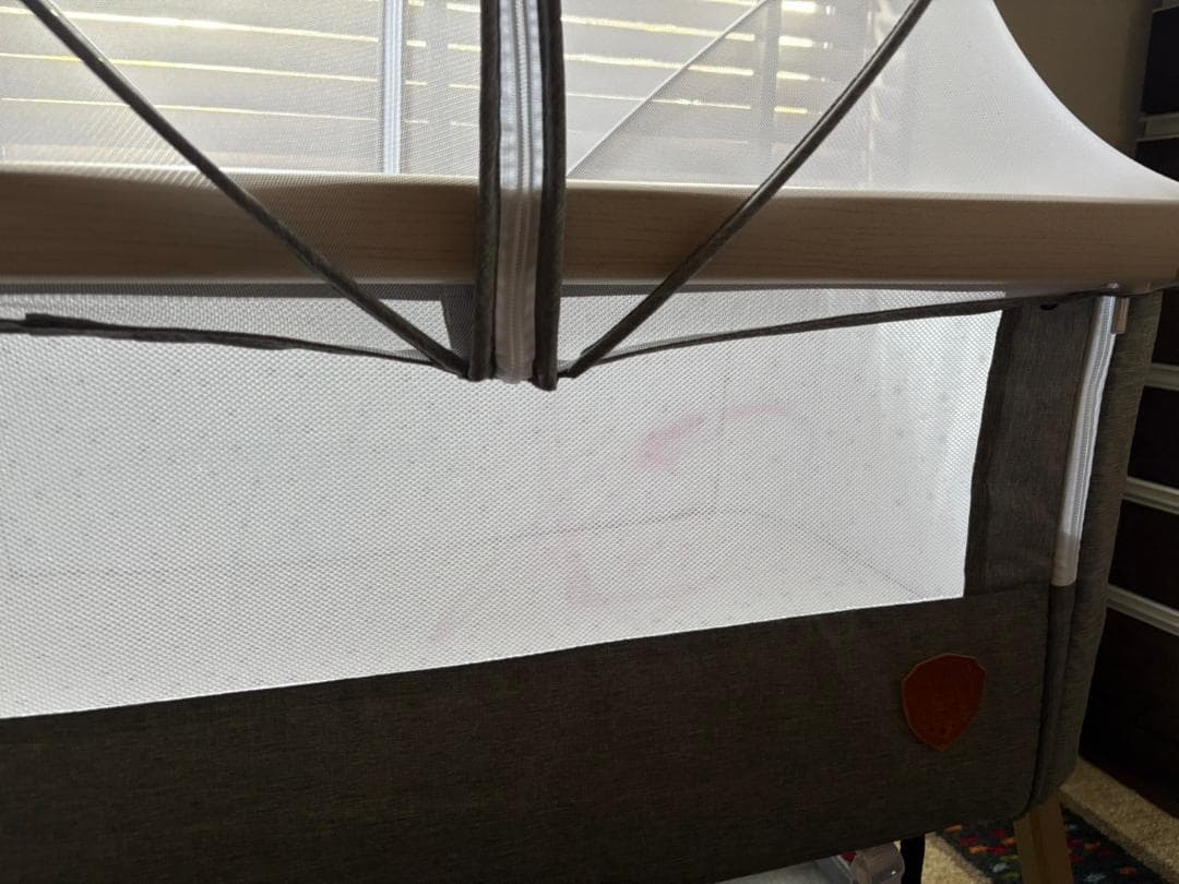 HZDMJ ベビーベッド　収納かご蚊帳マット付　キャスターらくらく移動　揺りかご