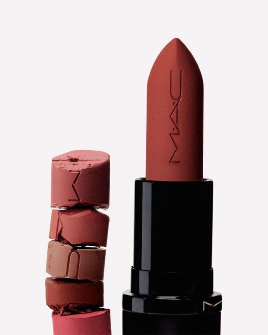 vivadara様用　　MAC パウダーキスヘイジーマットリップスティック901