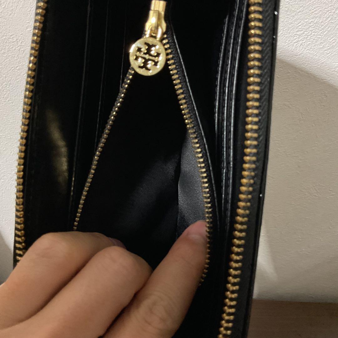 さんきょ使用2日 小銭入未使用 美品 トリーバーチ レザー ロゴ 長財布②