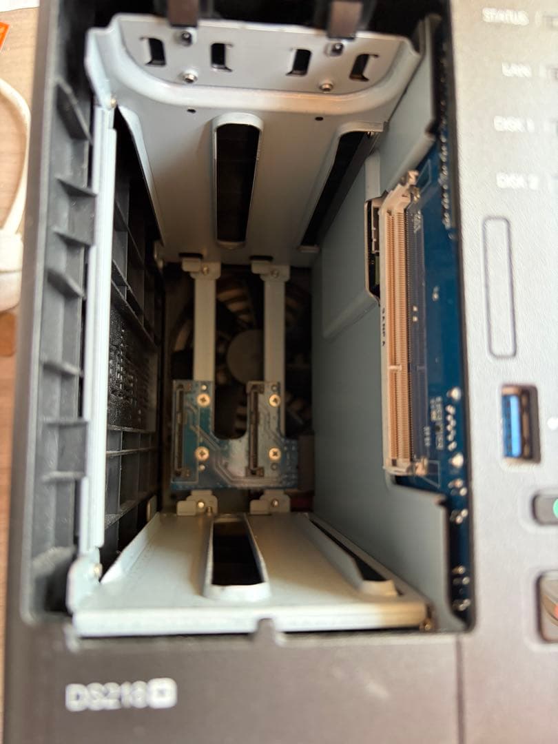 外付けハードディスク・ドライブ DS218+ NAS 16TB (2 x 8TB)