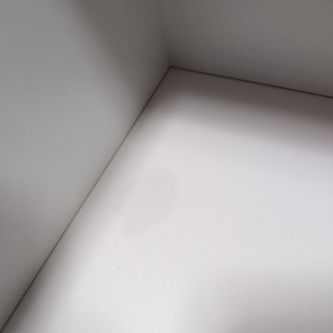 ホワイトキャビネット 3引き出し クリスタル取っ手