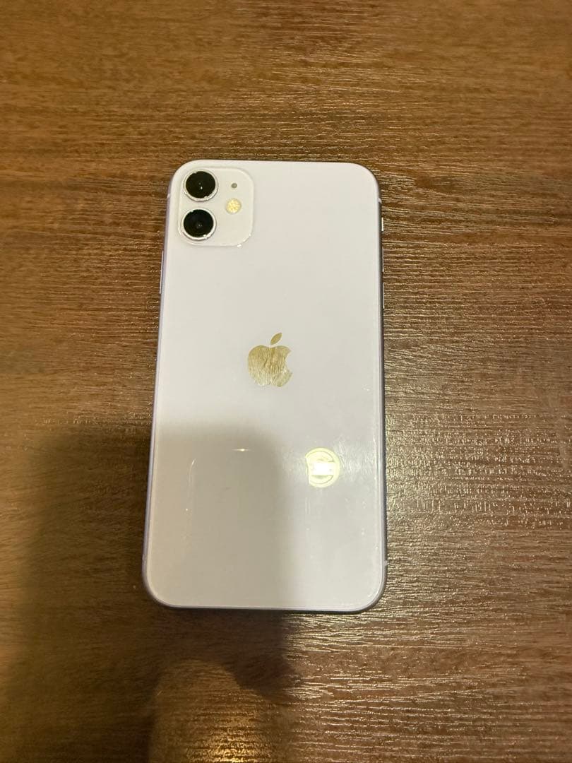 Apple iPhone 11 パープル 画面傷あり