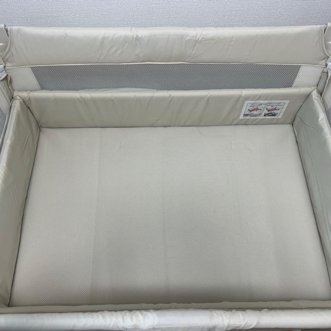 美品　ココネルエアー　ベビーベット　ミルク　アップリカ　aprica