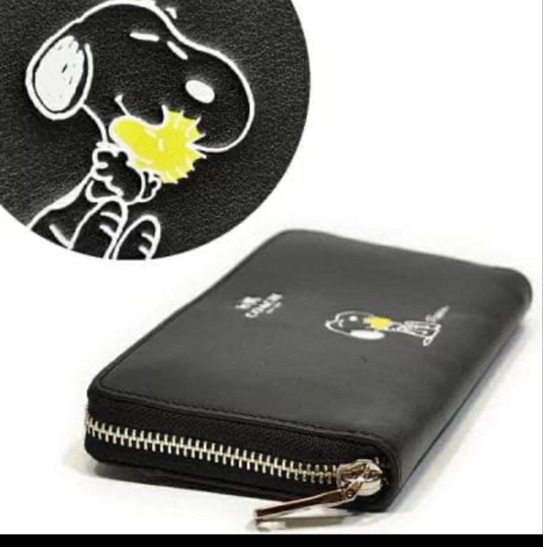 coachコーチスヌーピーコラボブラックレザー長財布
