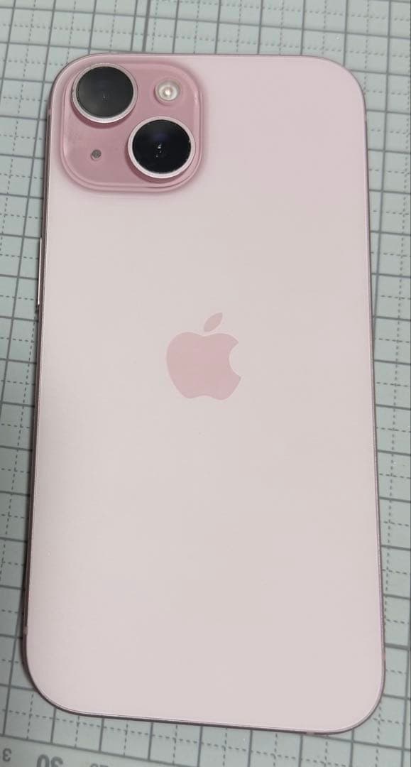 iPhone 15 ピンク 512GB バッテリー劣化、傷あり