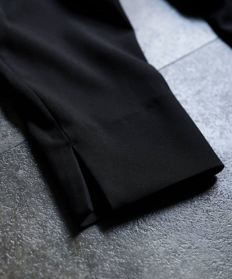 MBスタンダード　ノーカラージャケット