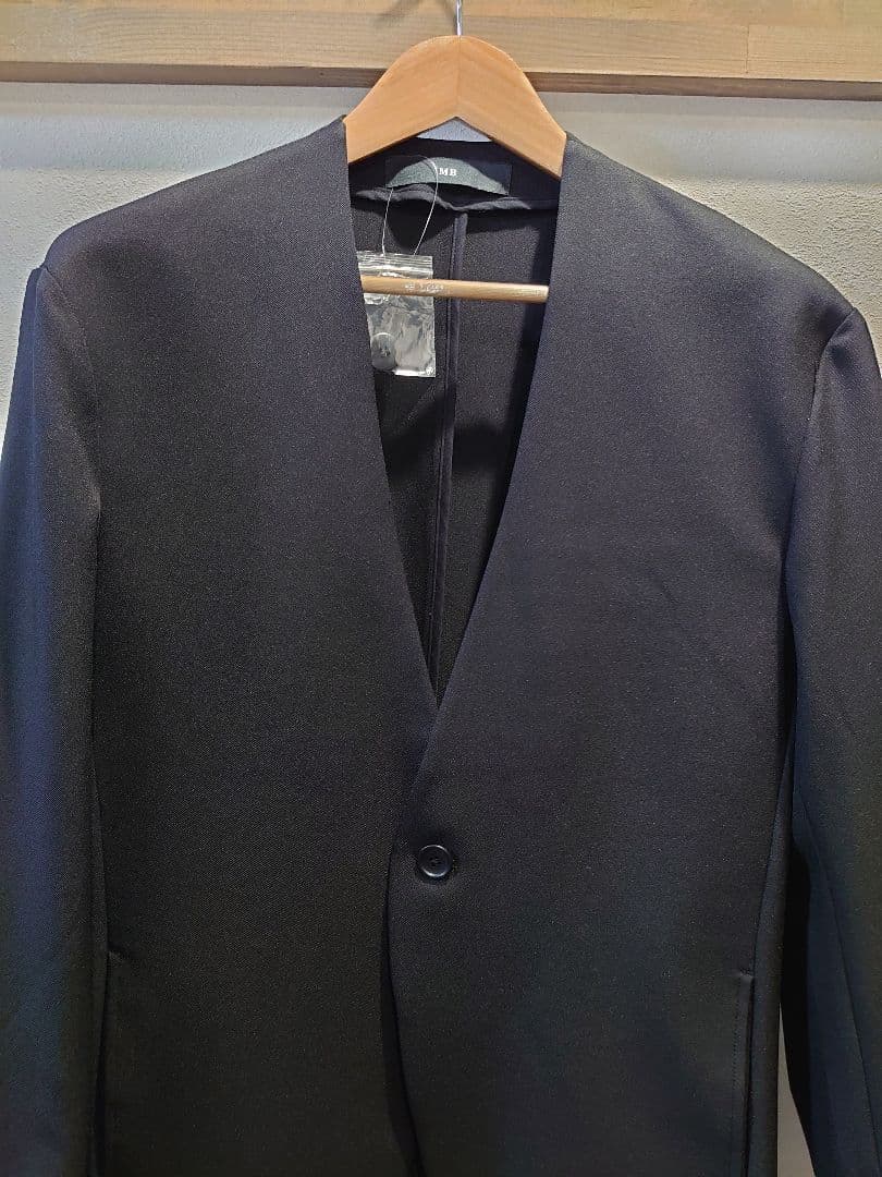 MBスタンダード　ノーカラージャケット