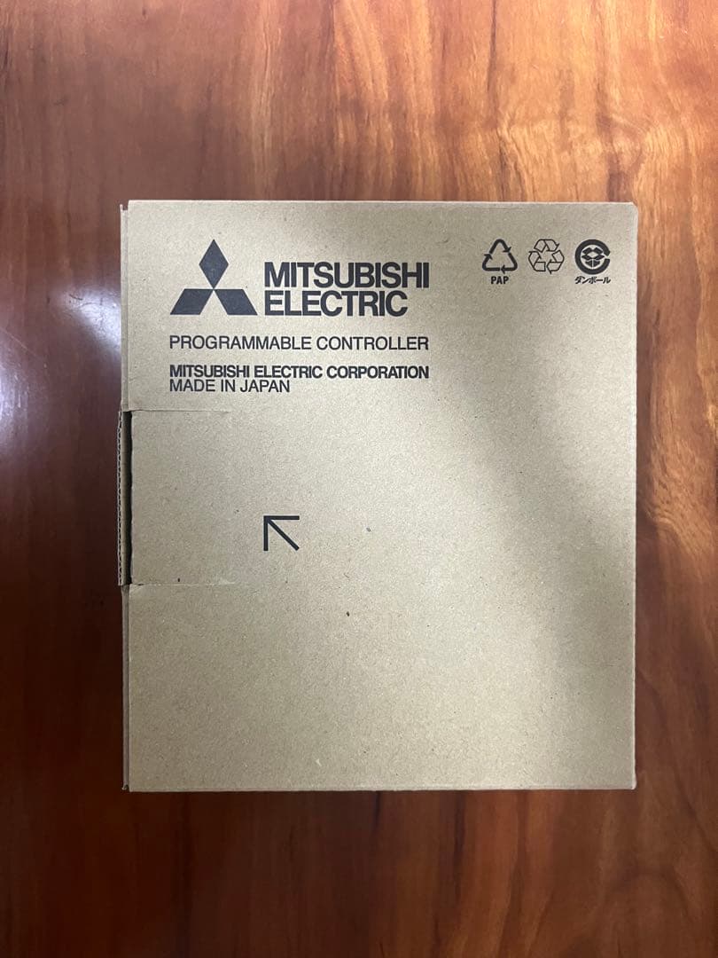 【新品未使用】三菱電機Q06UDVCPU シーケンサー