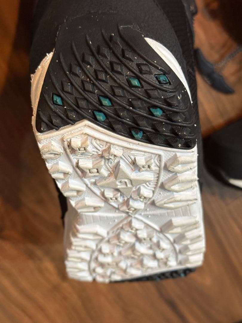 BURTONバートンLIMELIGHT 23.5cm