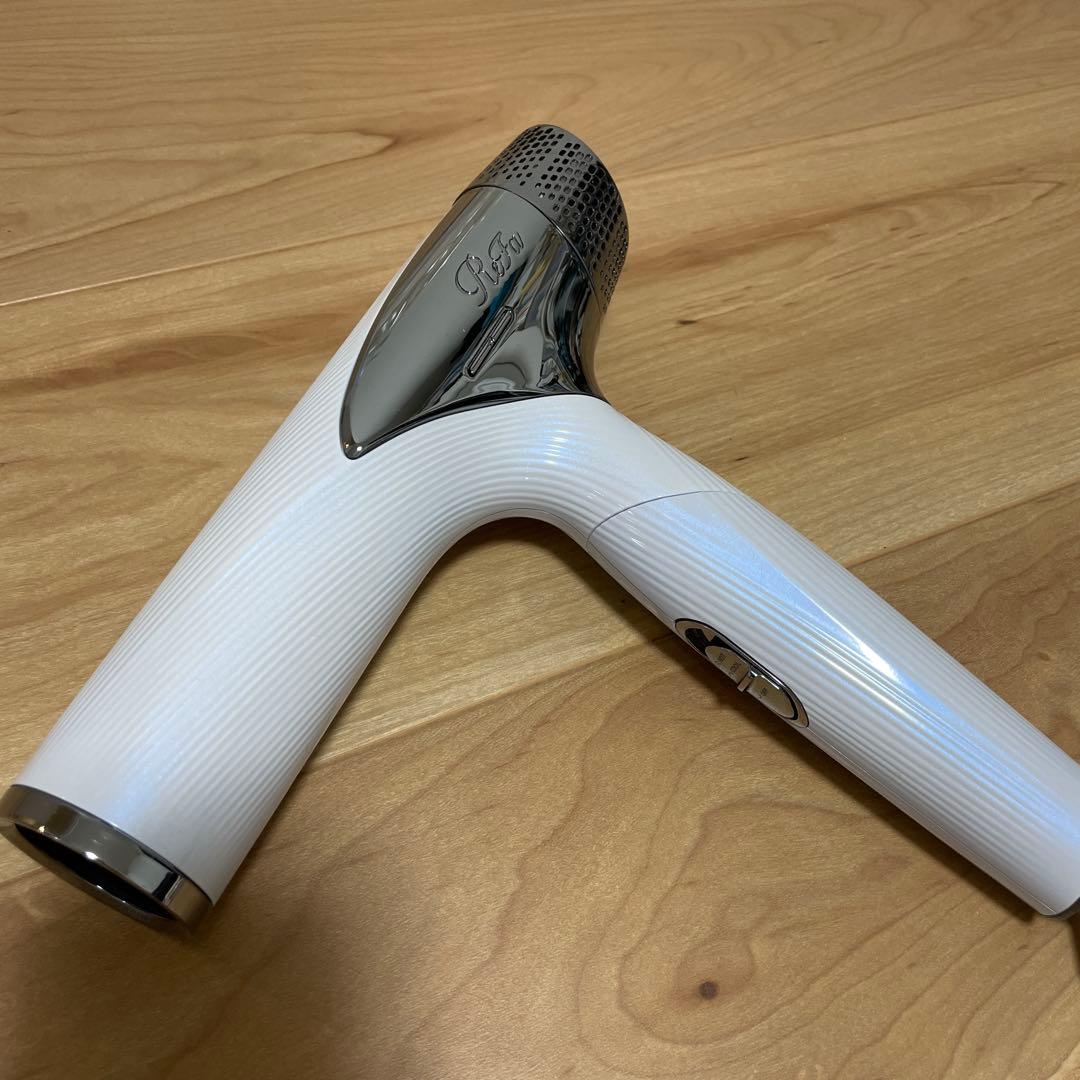 【ジャンク品】リファ　ビューテックドライヤースマート