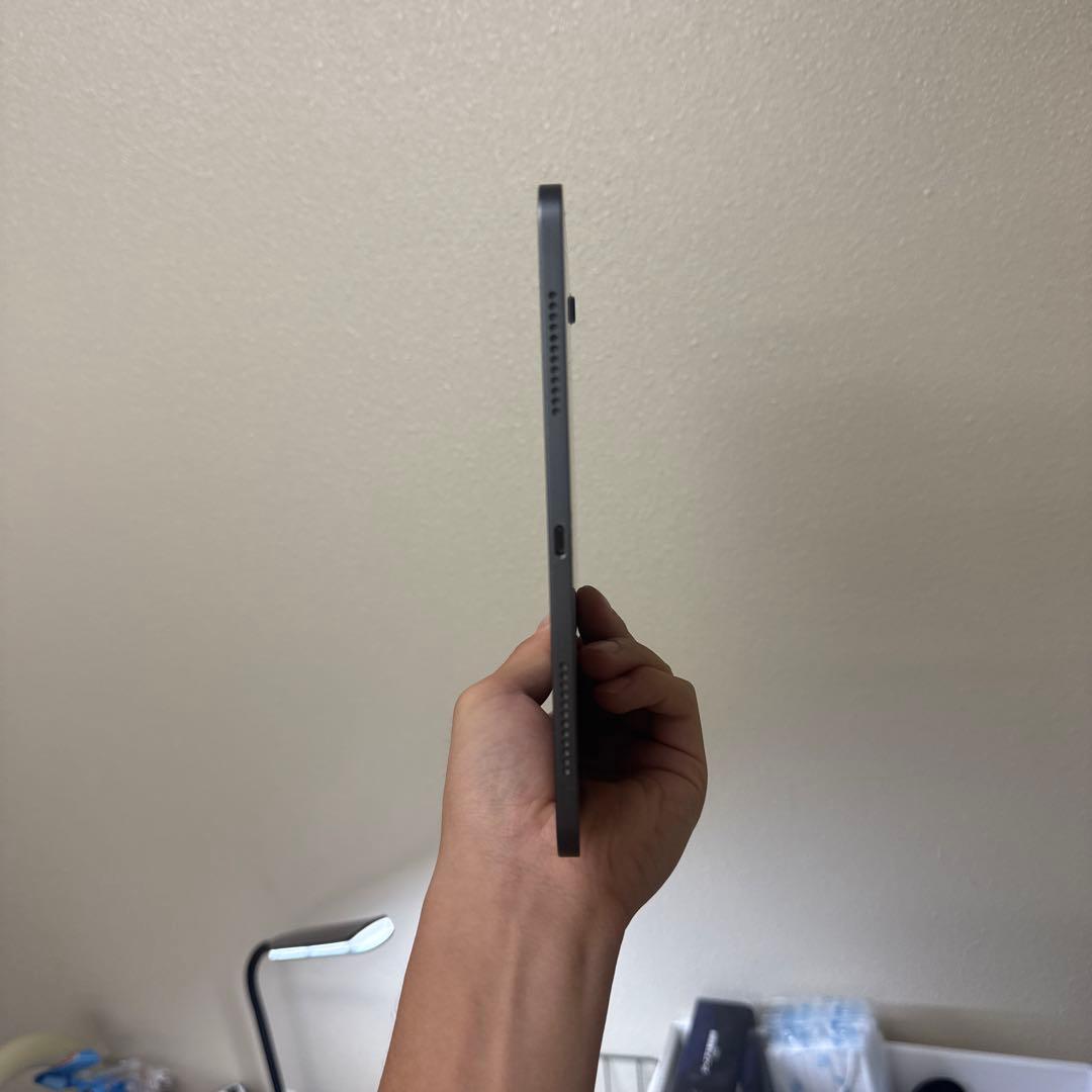 Apple iPad Air 5スペースグレー 本体※ペンシルはつきません。