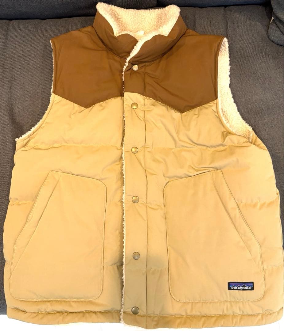 Patagonia リバーシブルビビーダウンベスト