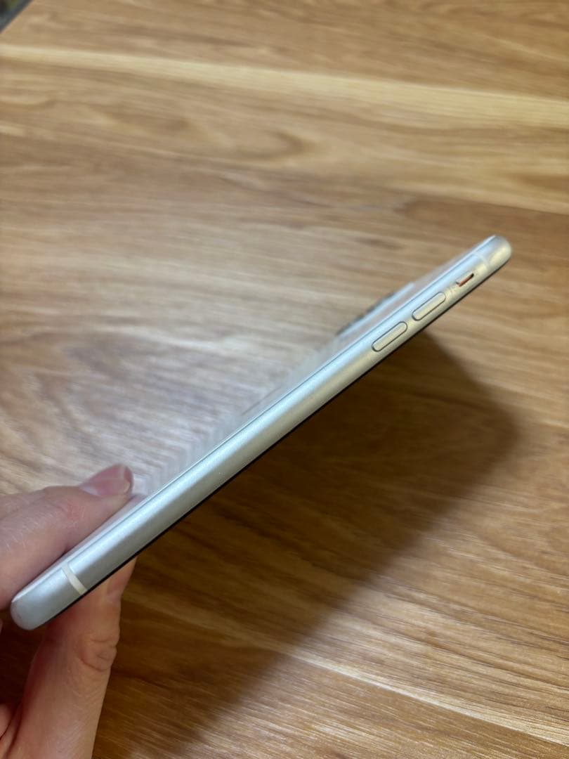 iPhone11 64GB 本体 のみ