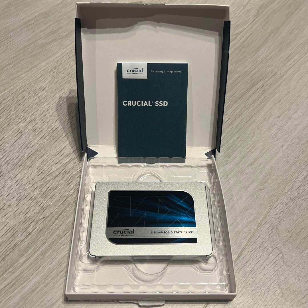 極美品 Crucial 1TB CT1000 MX500 ほぼ未使用