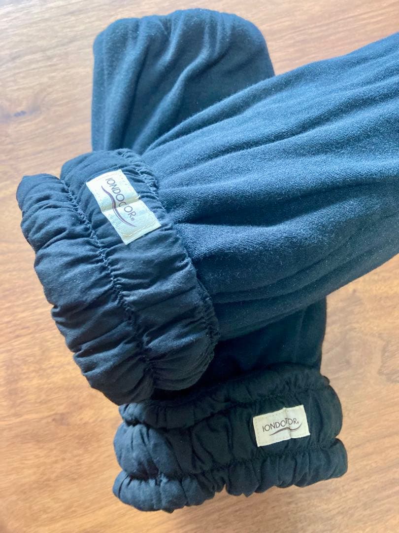 IOND OCTORレッグウォーマー（黒）